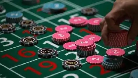 vip8000 Online Casino Slots နှင့် Table Games မြင်ကွင်း